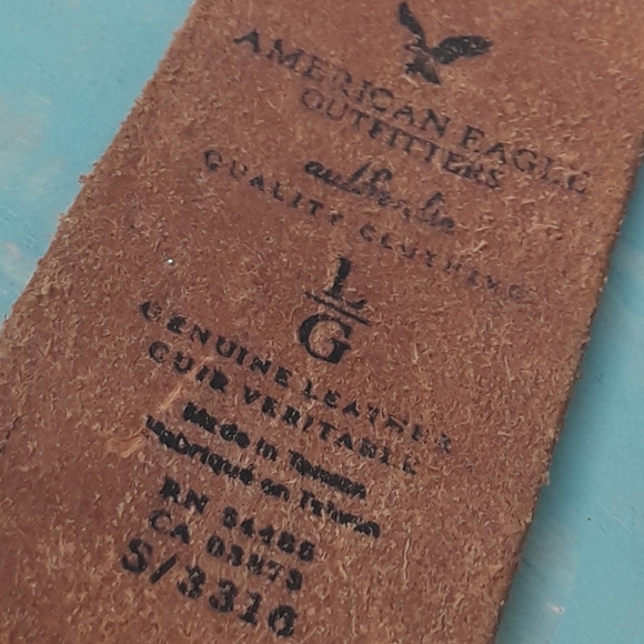 Genuine Leather Belt Ornate Metal Rivets Grommets - Picture 5 of 11